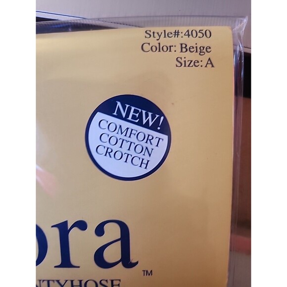 Isadora Comfort Sheer Pantyhose Beige Size A Style #4050 Reinforced Toe NEW Hose - Picture 5 of 6